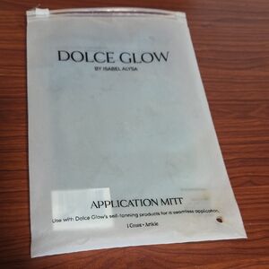 Dolce Glow Application Mitt